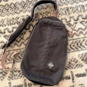 Chaco Sling Pack